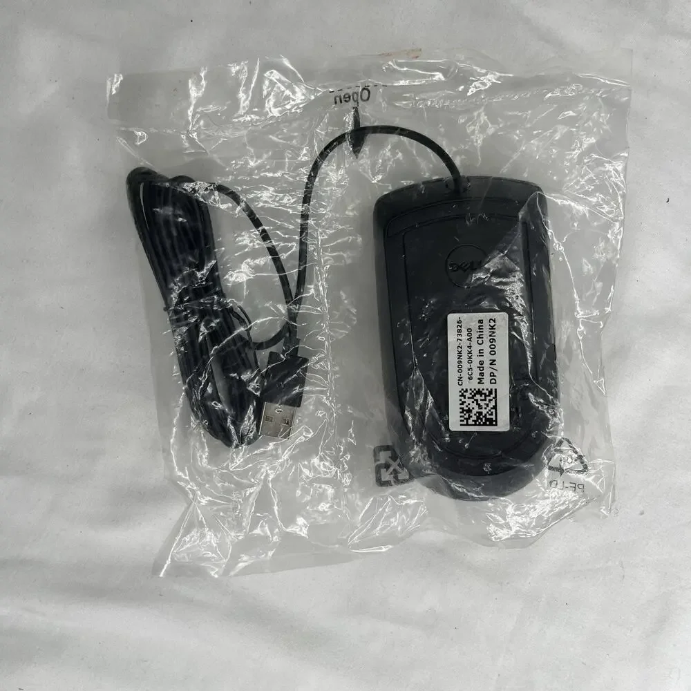Dell Optical wired Usb Cable Mouse Model MS116P New DP/N 009NK2